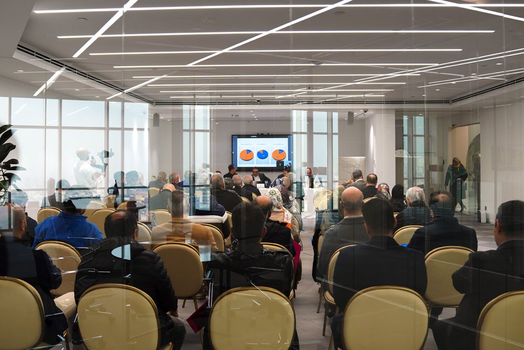 یکی از مهمترین جنبههای کنفرانسها، انتخاب محل مناسب است